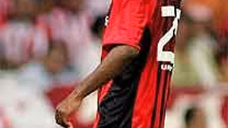 Lima leva o Atlético de volta a 2005
