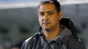 Ex-Athletico e Coritiba, técnico acerta com clube da Indonésia