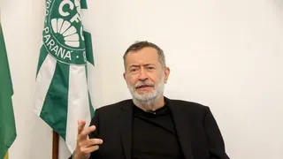 Coxa é “campeão” do primeiro turno; nova diretoria assumiu uma “terra afegã”