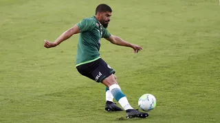 Rodolfo Filemon troca o Coritiba pelo CSA. Outros zagueiros renovam contrato