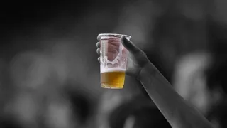 Clube europeu quer vender cerveja no estádio para ‘aumentar segurança’
