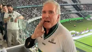 Roberto Justus veste camisa do Coritiba e brinca: “Torcida do São Paulo vai me…”; veja!