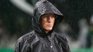 “Ninguém é mais macho que ninguém”: Odair detona postura do Coritiba no Atletiba