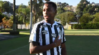 Condenado por estupro, Robinho volta ao Santos. E há quem minimize. É o Brasil