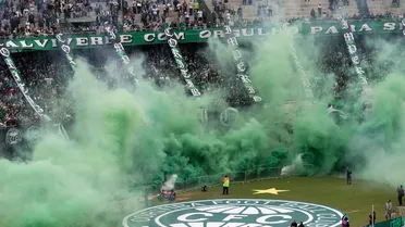 Com promoção, Coritiba registra melhor público desde 2023 e Mozart rasga elogios