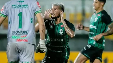 Maringá marca no fim e elimina time de Lúcio Flávio na Copa do Brasil