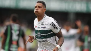 Trio decide, e Coritiba conquista o 39° Campeonato Paranaense com méritos