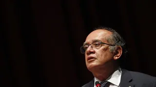 Coritiba e Paraná decoram sala do ministro Gilmar Mendes no TSE