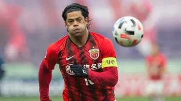 Atlético-MG anuncia a contratação do atacante Hulk