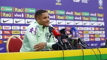 Ramon indica Brasil com Vitor Roque ao lado de Vini contra Marrocos