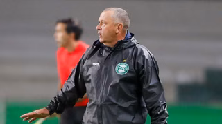 James Freitas despista sobre efetivação no Coritiba