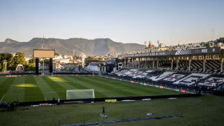 Athletico volta a São Januário. Será que jogará com o copo cheio?