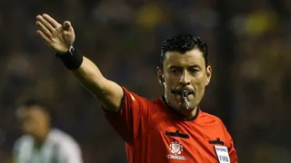 Árbitro de Boca x River já foi suspenso por polêmico clube de poker