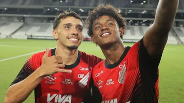 Artilheiro do Athletico em 2026 tem acerto para renovação