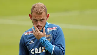 Julio Rusch rescinde com o Coritiba e acerta com a Inter de Limeira