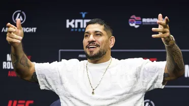 Poatan volta a soltar o verbo contra personagem importante do UFC