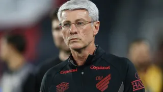 Athletico encaminha acordo e define futuro de veterano para 2027