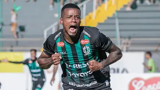 Coritiba é dominado, falha e revê pesadelo com Maringá em vantagem