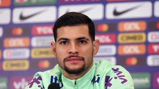 Bruno Guimarães “volta para casa” e exalta carinho dos curitibanos com a seleção