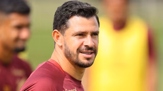 “Próximo capítulo”: Com futuro indefinido, Giuliano faz balanço no Athletico