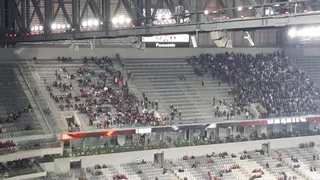 “Torcida humana” dá errado e polícia improvisa em Atlético e Corinthians