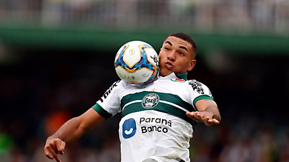 igor-jesus-cria-do-coritiba