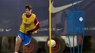 Trio testa positivo e Barcelona aumenta para sete casos de Covid-19 no elenco
