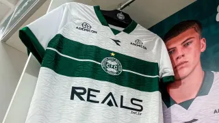 Coritiba pode trocar patrocinador máster e mira maior contrato da história