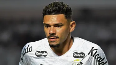 Atacante que rejeitou o Coritiba fecha com rival do Brasileirão