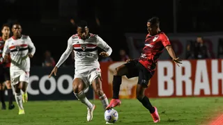 De “ressaca” após título, Athletico segura o São Paulo e valoriza empate