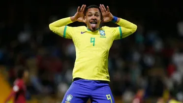 Com mais um gol do artilheiro Vitor Roque, seleção bate a Venezuela no Sul-Americano