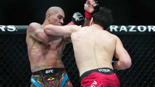 Alex Poatan quebra o silêncio e revela drama antes de derrota no UFC