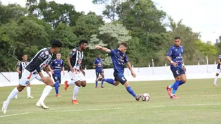 Azuriz vence o Operário e larga na frente nas quartas de final