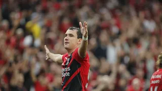 Perto de alcançar vice-artilharia da Arena, Pablo prefere não “zicar” temporada