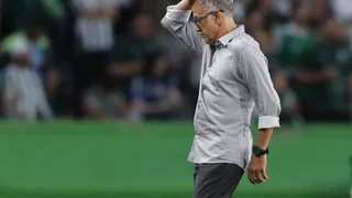 Os 60 dias de Osorio no Athletico: polêmicas, rodízio e beijinhos