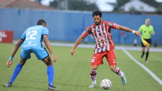 Azuriz bate Rio Branco fora de casa e larga com vitória no Paranaense 2025