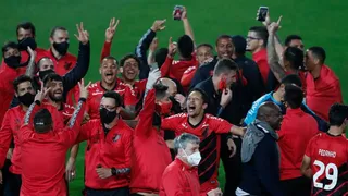 Gols no fim mostram que Athletico ainda venta mais forte, mesmo com o Coritiba próximo