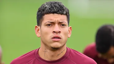 Athletico sofre com desfalques para jogo decisivo contra a Chapecoense