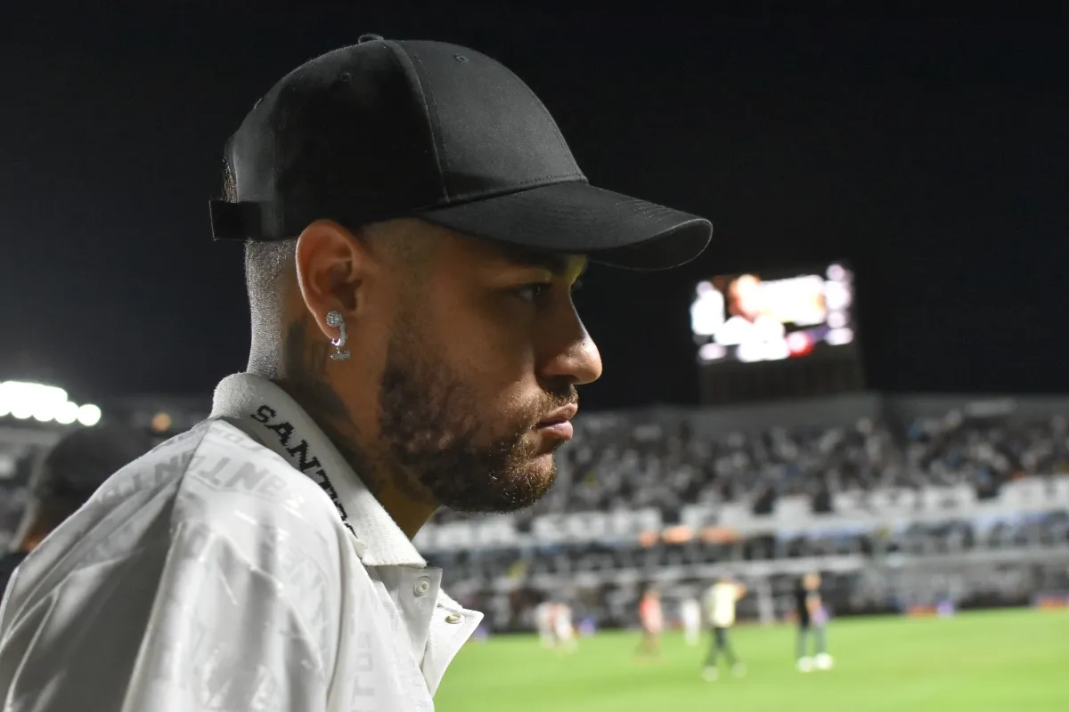 Neymar em campo.