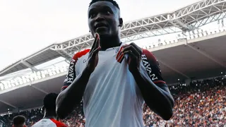 Athletico desafia lógica, vence fora e sonha alto no Brasileirão