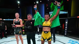 Curitibana Josiane Nunes estreia com nocaute brutal no UFC; veja o vídeo