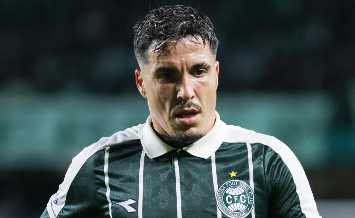 Josué pelo Coritiba em partida antes da pausa para a Copa do Mundo de 2026.