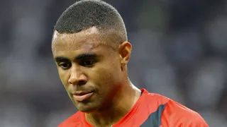 Alarmante! Athletico é goleado pelo Corinthians e entra na zona do rebaixamento