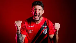 Athletico anuncia gringo para reforçar setor carente