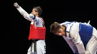 Nathan Torquato conquista ouro na estreia do tae kwon do na Paralimpíada