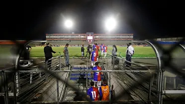 Jogador do Paraná implora: “Estamos há três meses sem salário, tem gente sem ter o que comer”