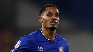 Cria do Athletico vira sensação em clube da Premier League