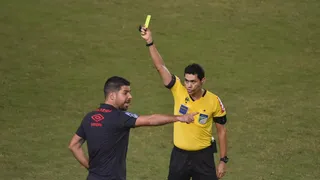 Árbitro relata ofensas de cartola do Athletico; Oliveira deve ser julgado pelo STJD