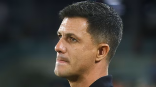 Chamado de “burro”, Barbieri defende volante e faz apelo à torcida do Athletico