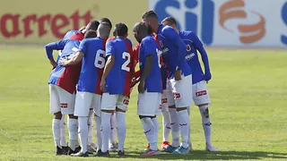 Jogadores do Paraná ameaçam greve em protesto por conta dos salários atrasados